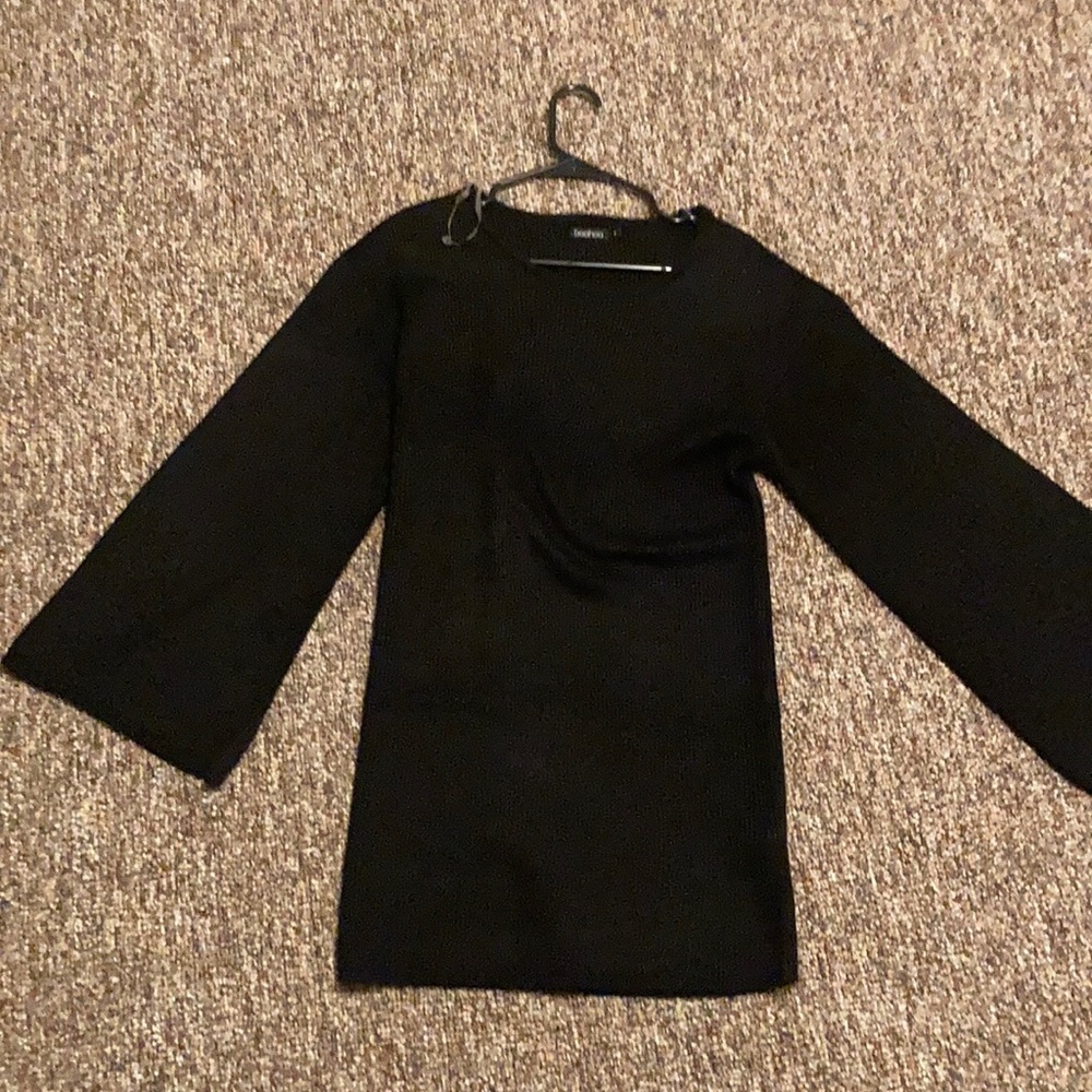 Never worn boohoo bell sleeve black dress